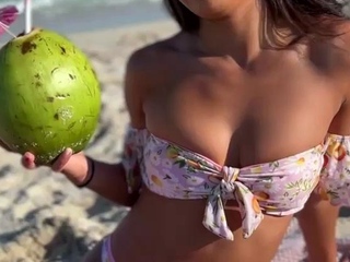 Latina Babe Malina Melendez Sucks Cock Before Sex