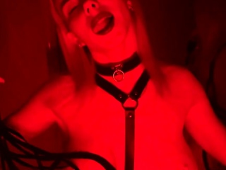 Blonde Babe’s BDSM Solo Squirt Show