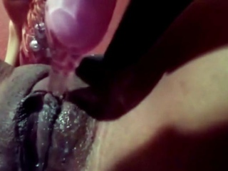 Black Girl’s Orgasm and Squirting Contractions Close-Up